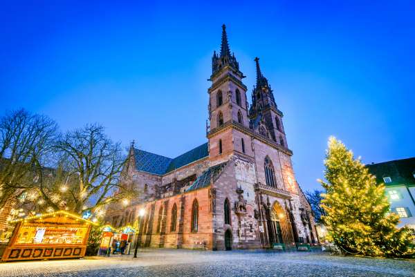 Basel-Minster-in-Christmas-Switzerland.jpg