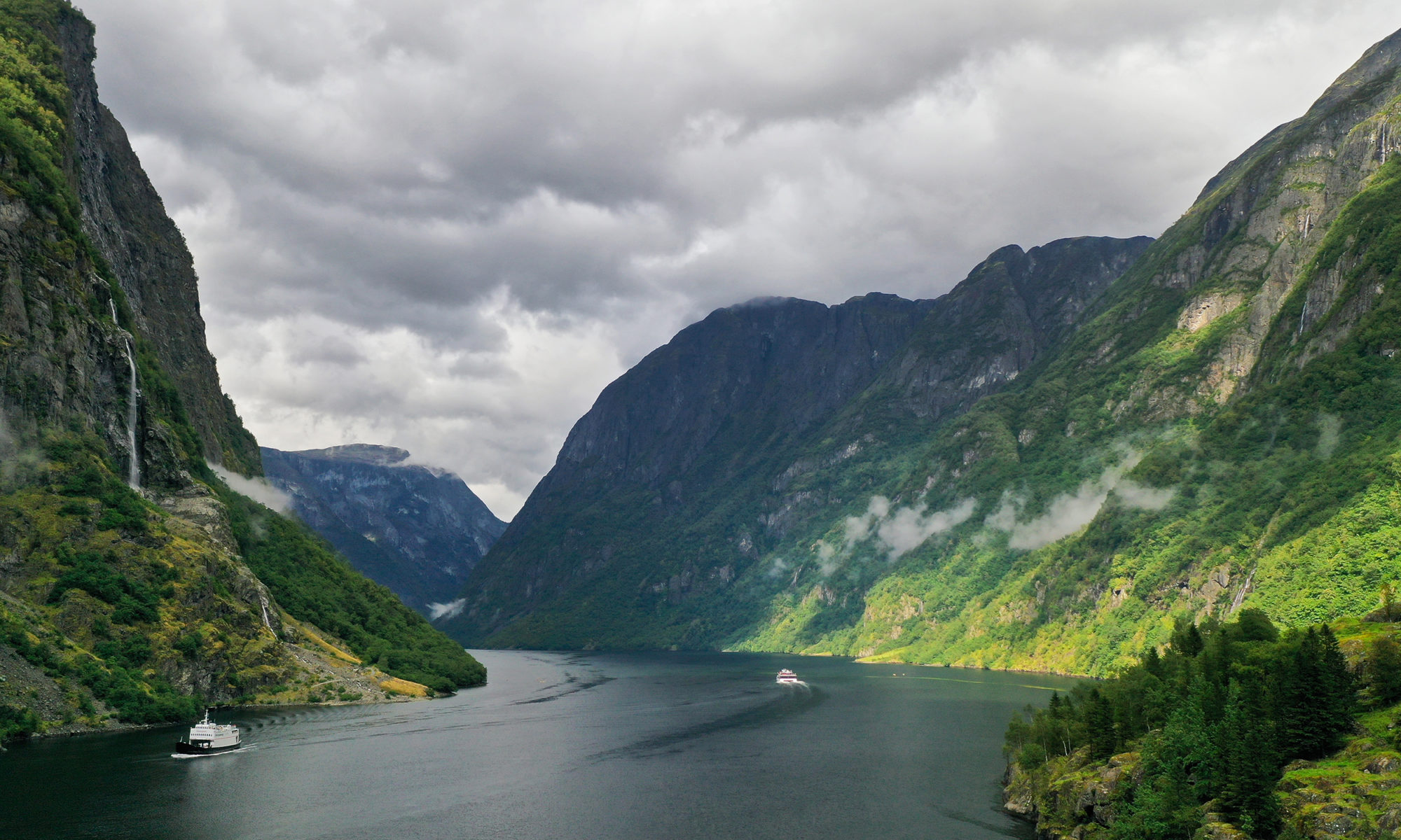 vinh-Nærøyfjord-ivivu-2.jpg